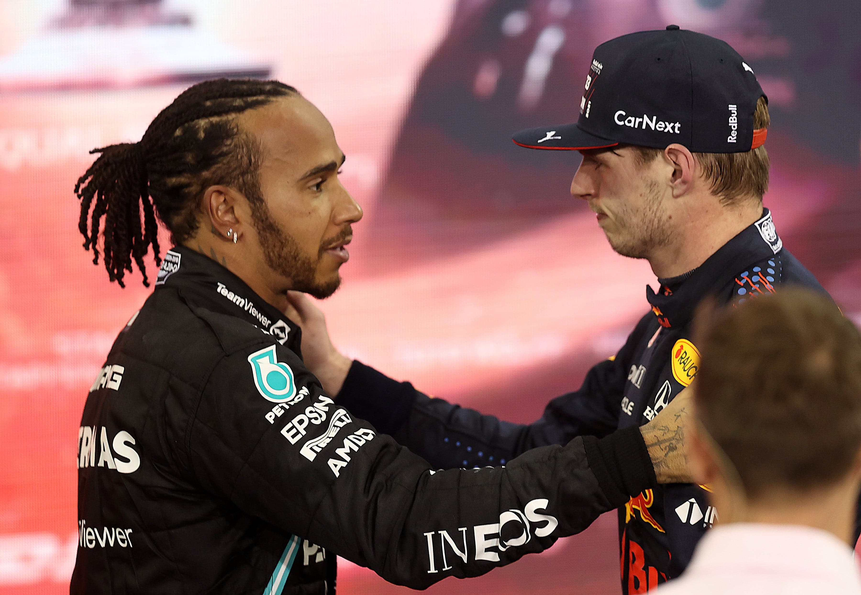 Max Verstappen & Lewis Hamilton